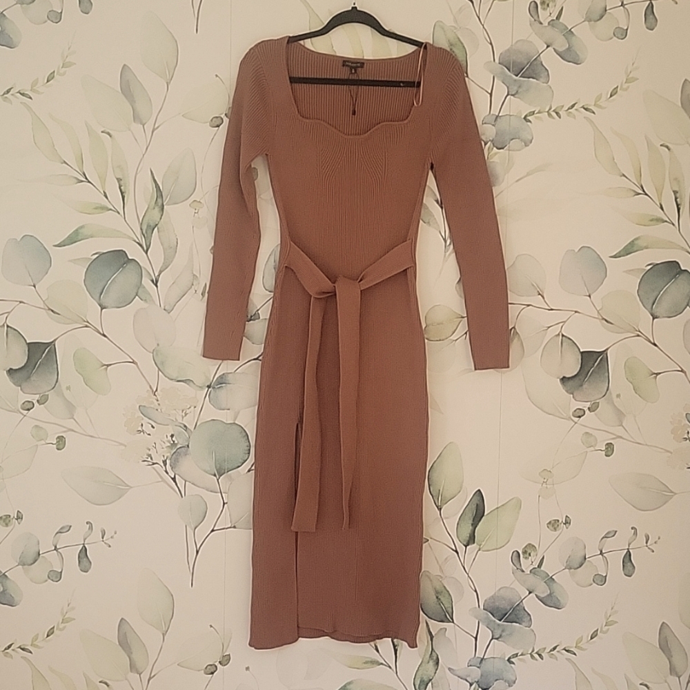 Dynamite dress